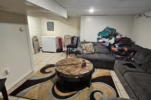 10434 W Kiehnau Ave, Milwaukee, WI 53224 - Photo 9
