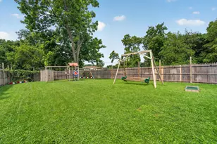 418 Blaine Ave, Racine, WI 53405 - Photo 11