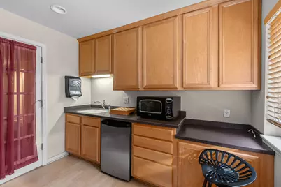 1108 N Milwaukee St #131, Milwaukee, WI 53202 - Photo 27