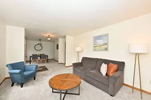 W4708 Pine Ct, Lafayette, WI 53121 - Photo 5