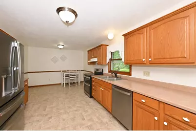 W4708  Pine Ct, Lafayette, WI 53121 - Photo 11