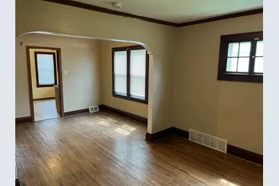 4556 N 29th St, Milwaukee, WI 53209 - Photo 5