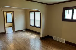 4556 N 29th St, Milwaukee, WI 53209 - Photo 5
