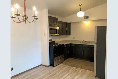 2650 W Custer Ave #5, Glendale, WI 53209 - Photo 11