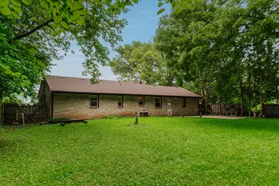 8601  Big Bend Rd, Racine, WI 53185 - Photo 27