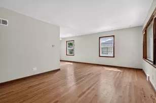 5360 N 107th St, Milwaukee, WI 53225 - Photo 11