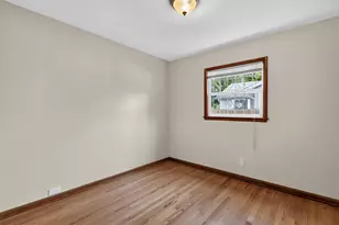 5360 N 107th St, Milwaukee, WI 53225 - Photo 23