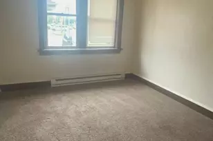 2613 W Capitol Dr, Milwaukee, WI 53206 - Photo 25
