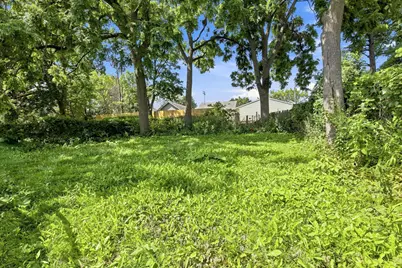 1304  Marquette St, Racine, WI 53404 - Photo 17