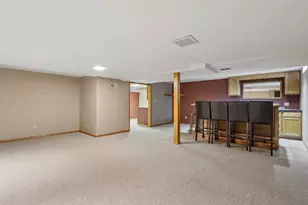 7716 S 83rd St, Franklin, WI 53132 - Photo 17