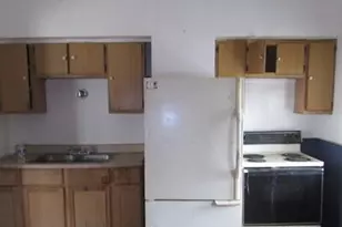 2506 W Fond du Lac Ave, Milwaukee, WI 53206 - Photo 7