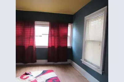 2506 W Fond Du Lac Ave, Milwaukee, WI 53206 - Photo 5