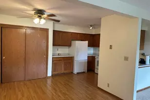 827 Quinlan Dr, Pewaukee, WI 53072 - Photo 11