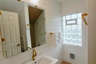 5565 N 32nd St, Milwaukee, WI 53209 - Photo 19