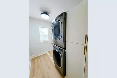 5565 N 32nd St, Milwaukee, WI 53209 - Photo 9