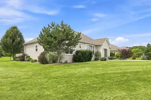 4817 Copper Leaf Blvd, Racine, WI 53403 - Photo 35