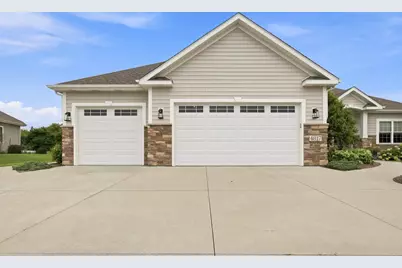 4817  Copper Leaf Blvd, Racine, WI 53403 - Photo 3