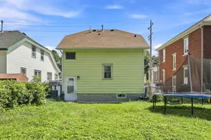 1300 Marquette St, Racine, WI 53404 - Photo 17