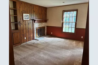 324 S Sawyer Rd, Summit, WI 53066 - Photo 19