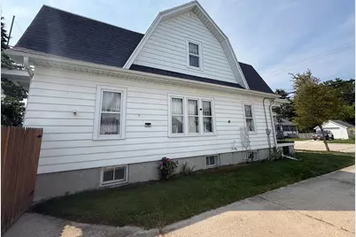 2017  Adams St, Two Rivers, WI 54241 - Photo 17
