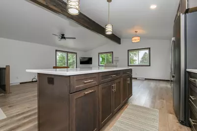 W389N7644  Pennsylvania St, Oconomowoc, WI 53066 - Photo 9
