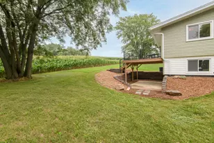 W389N7644 Pennsylvania St, Oconomowoc, WI 53066 - Photo 35