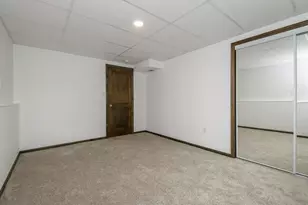 W389N7644 Pennsylvania St, Oconomowoc, WI 53066 - Photo 25