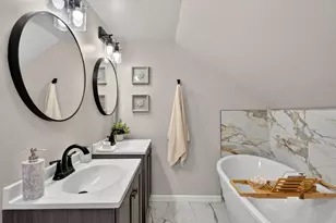 2772 N 52nd St, Milwaukee, WI 53210 - Photo 19
