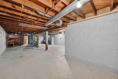 2772 N 52nd St, Milwaukee, WI 53210 - Photo 23