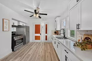 2772 N 52nd St, Milwaukee, WI 53210 - Photo 9