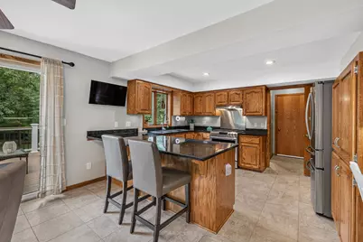 3395  Overlook Ct, West Bend, WI 53095 - Photo 17