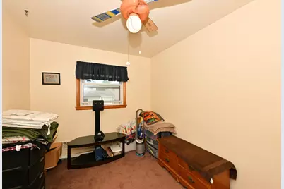 7722 W Kathryn Ave, Milwaukee, WI 53218 - Photo 11
