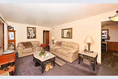 7722 W Kathryn Ave, Milwaukee, WI 53218 - Photo 5