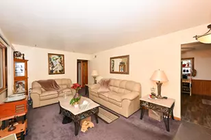 7722 W Kathryn Ave, Milwaukee, WI 53218 - Photo 5