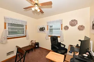 7722 W Kathryn Ave, Milwaukee, WI 53218 - Photo 15
