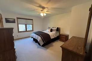 680 River Meadow Dr, Hartland, WI 53029 - Photo 43