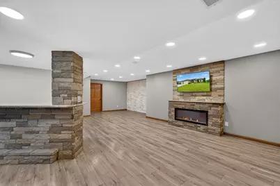 5227  Kings Way, Racine, WI 53403 - Photo 27