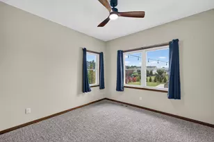 5227 Kings Way, Racine, WI 53403 - Photo 23