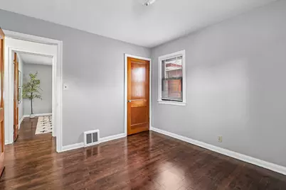 3206 S Griffin Ave, Milwaukee, WI 53207 - Photo 17