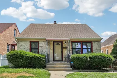 3206 S Griffin Ave, Milwaukee, WI 53207 - Photo 1