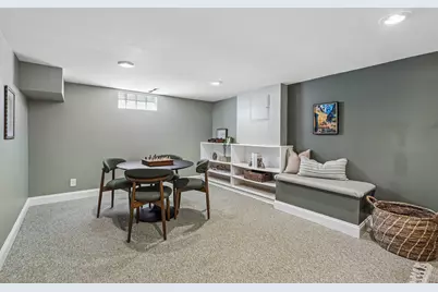 3206 S Griffin Ave, Milwaukee, WI 53207 - Photo 25