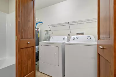 2820  21st St #9, Kenosha, WI 53140 - Photo 23