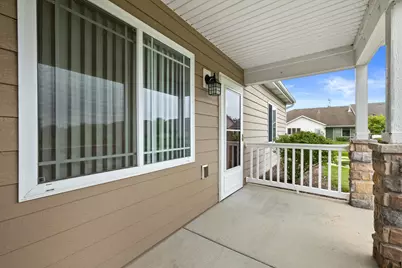 2820  21st St #9, Kenosha, WI 53140 - Photo 5