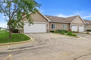 2820 21st St, Kenosha, WI 53140 - Photo 25