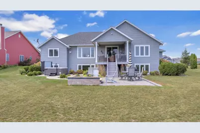 5019  Wild Meadows Dr, Sheboygan, WI 53083 - Photo 35