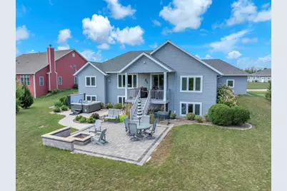 5019  Wild Meadows Dr, Sheboygan, WI 53083 - Photo 33