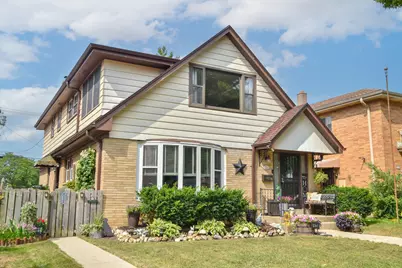 8023 W Beckett Ave #8023A, Milwaukee, WI 53218 - Photo 3