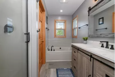 1497  Sunnyridge Rd, Pewaukee, WI 53072 - Photo 15