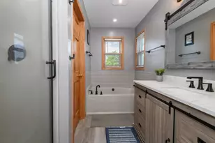 1497 Sunnyridge Rd, Pewaukee, WI 53072 - Photo 15