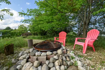 1497  Sunnyridge Rd, Pewaukee, WI 53072 - Photo 23